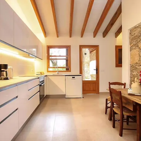 Holiday home Alordes *